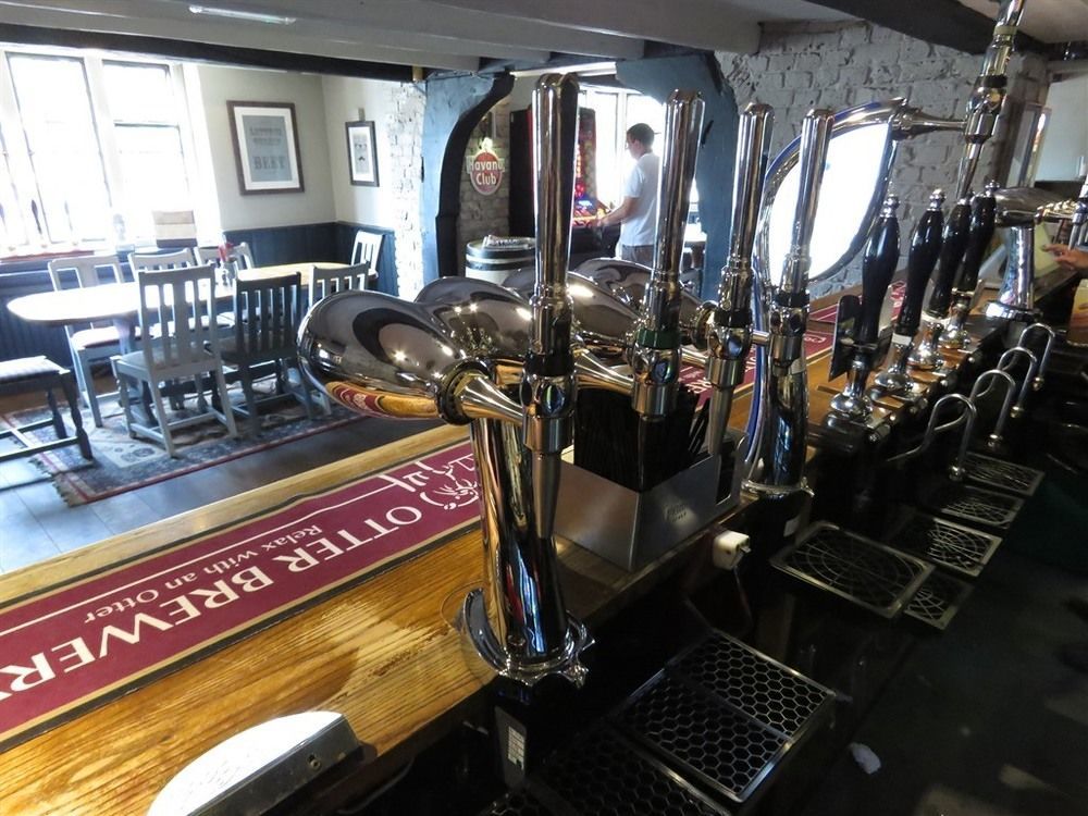 The Star Inn Lingfield Buitenkant foto