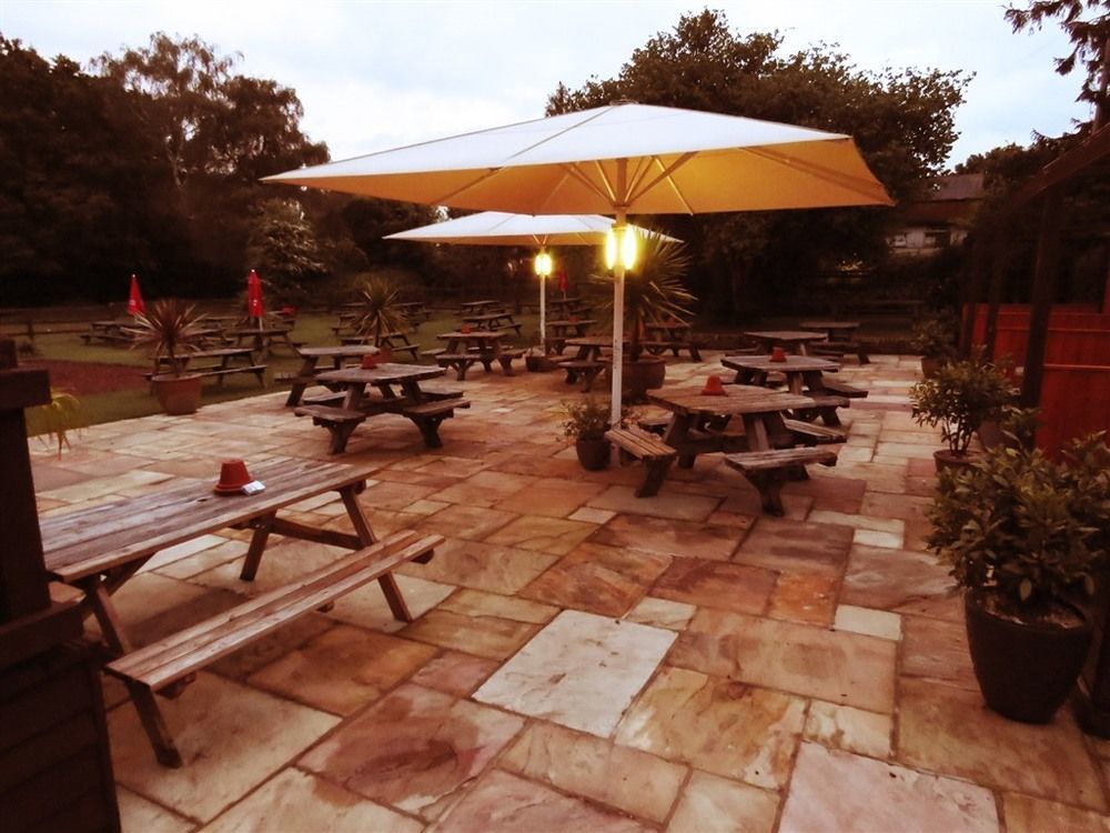 The Star Inn Lingfield Buitenkant foto